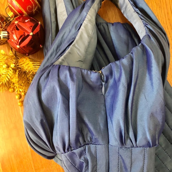 Shimmery Blue Cocktail NWT - Picture 6 of 6